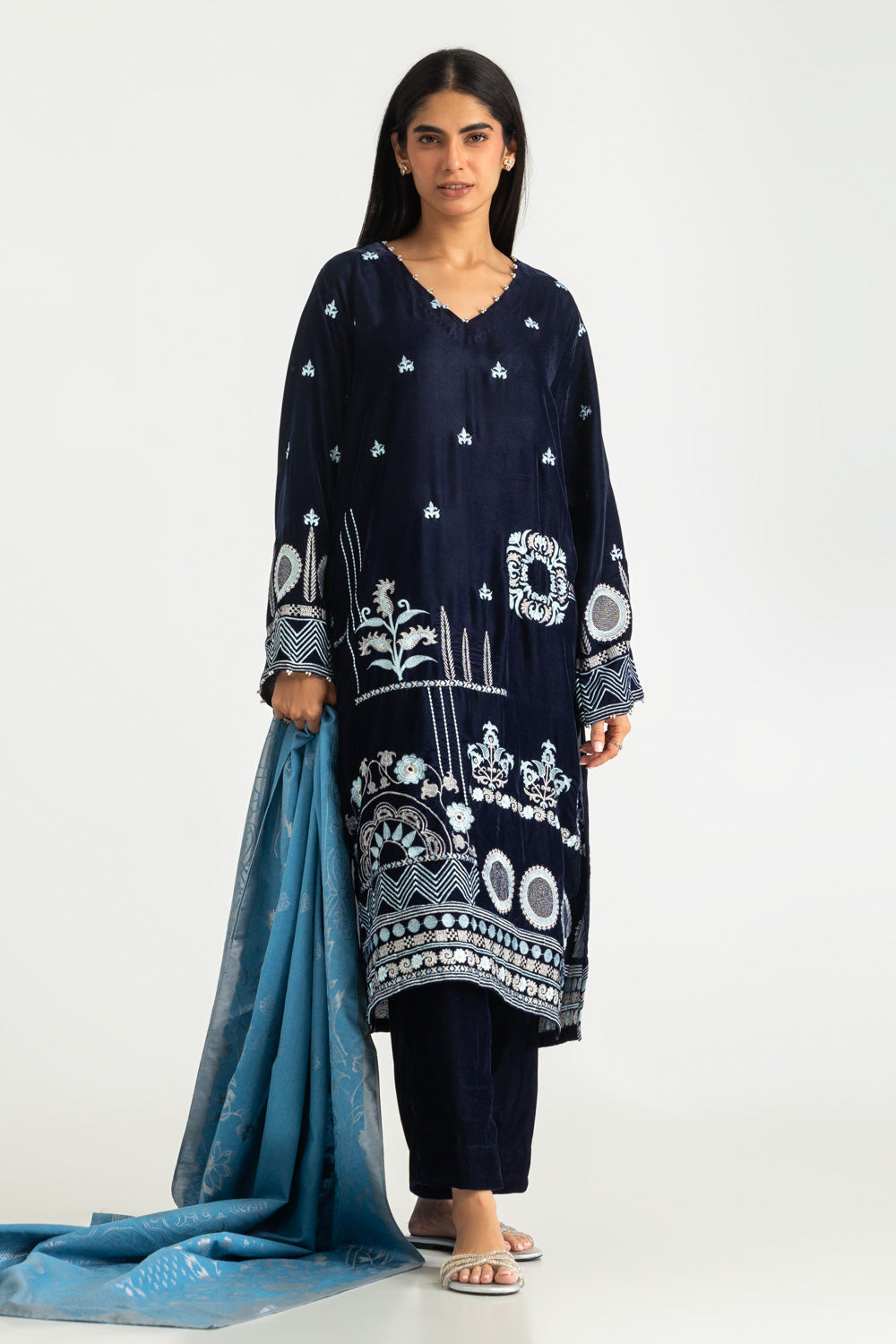 3PC Velvet Embroidered Suit