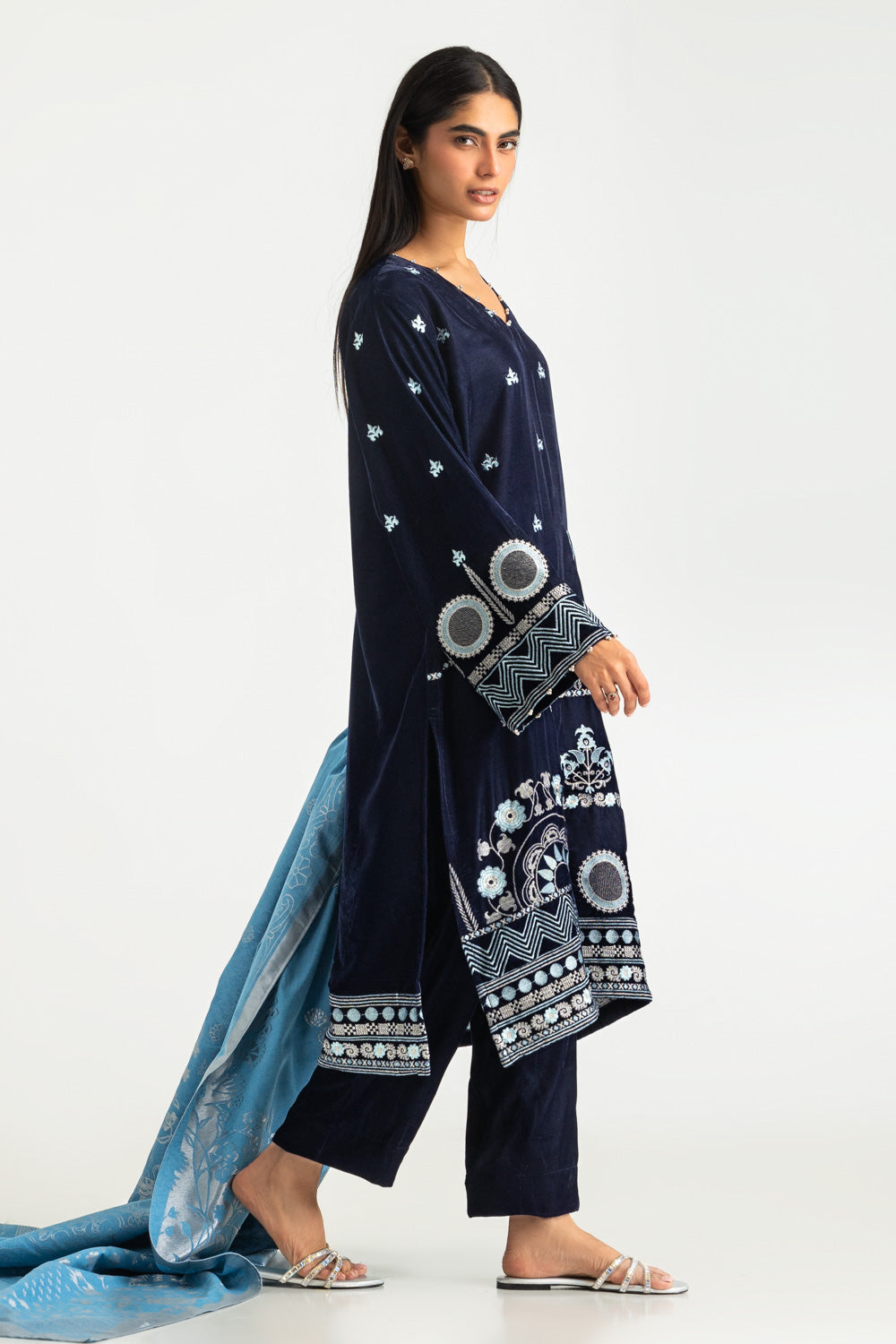 3PC Velvet Embroidered Suit