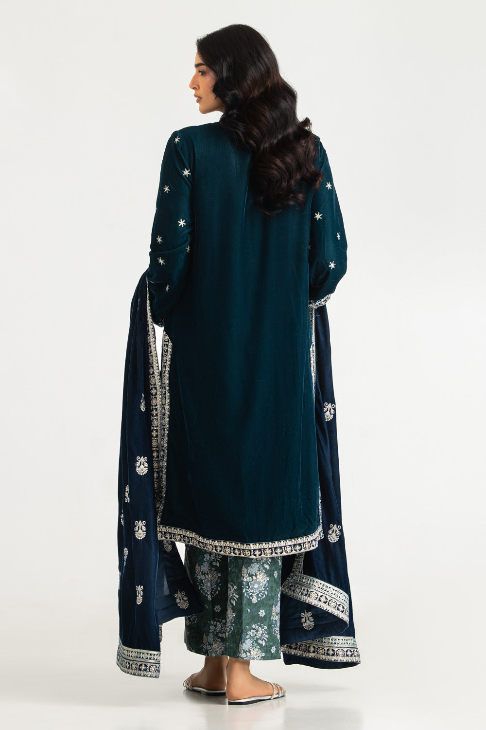 3PC Velvet Embroidered Suit