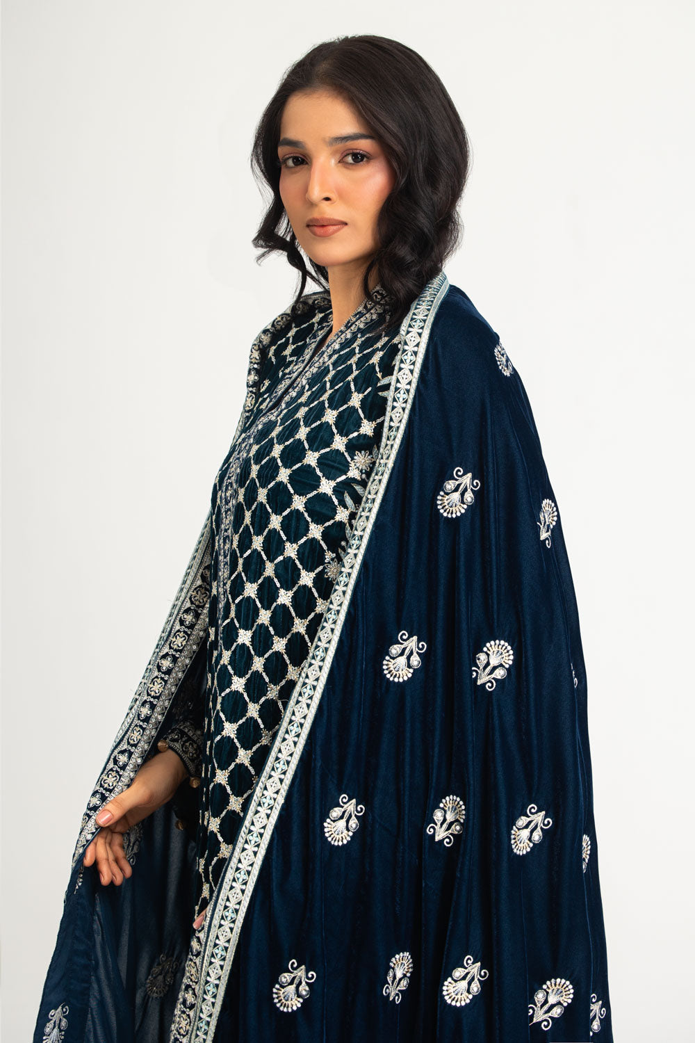 3PC Velvet Embroidered Suit