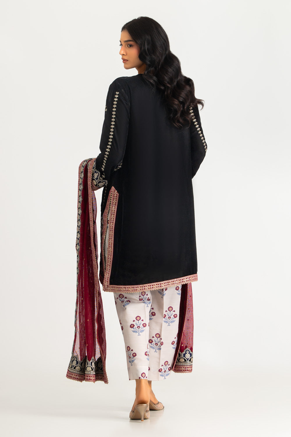 3PC Velvet Embroidered Suit