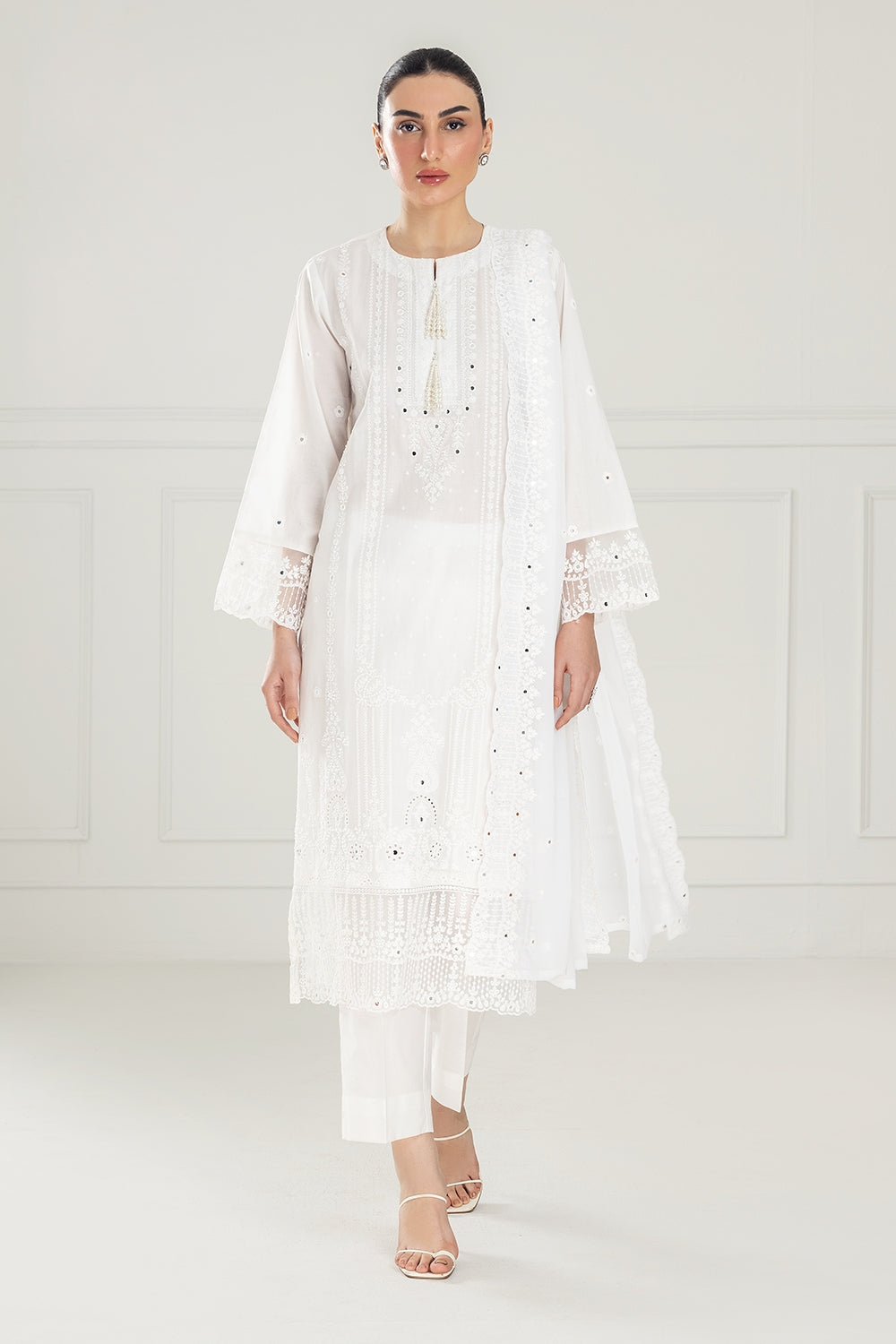 3PC Lawn Embroidered Suit IUSTKSD-563