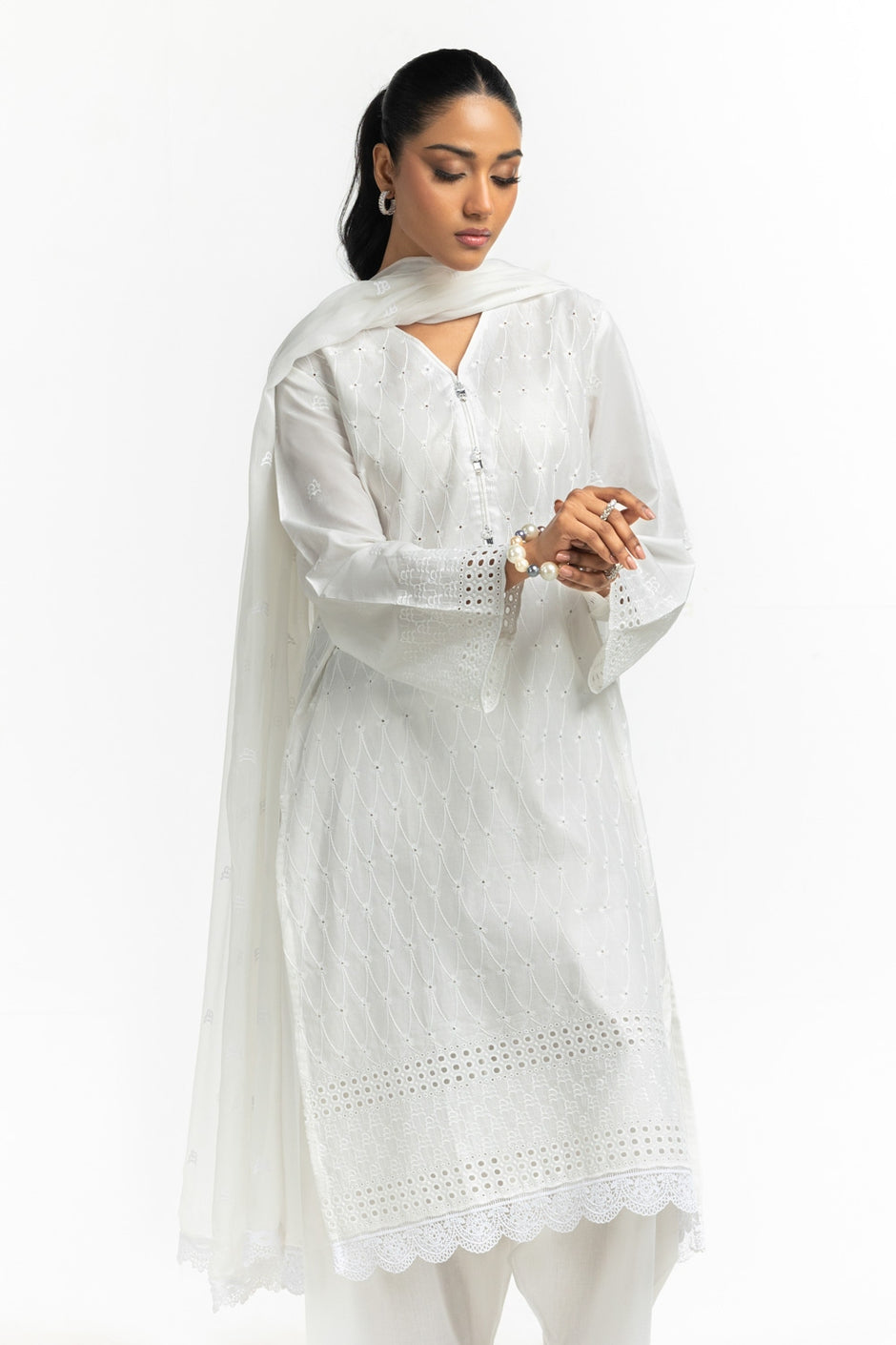 3PC Lawn Embroidered Suit