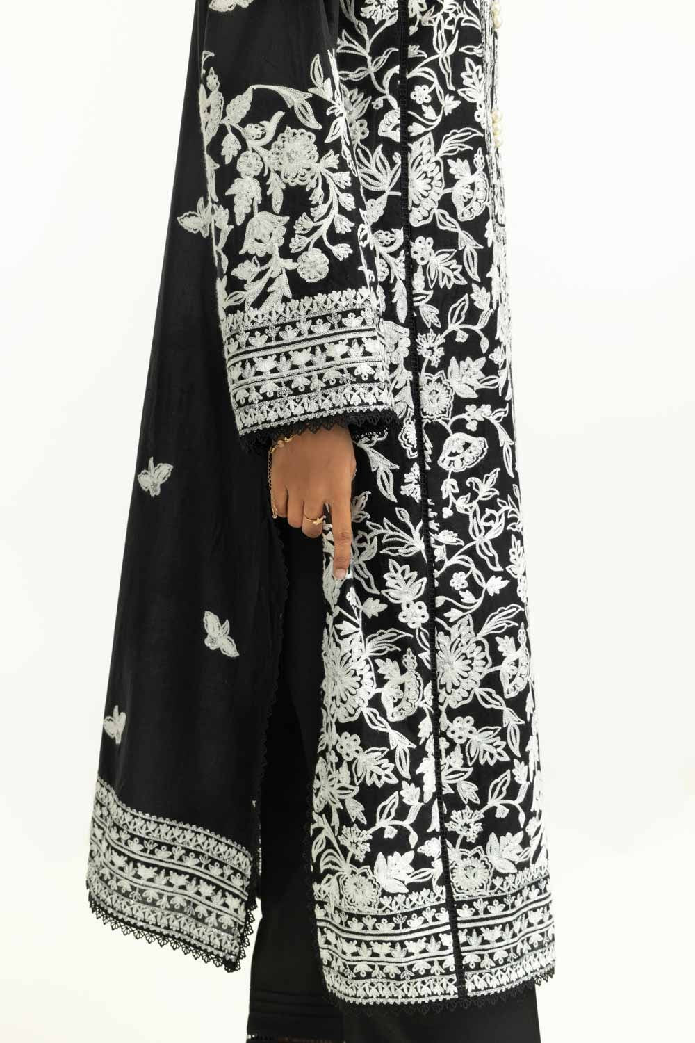 3PC Lawn Embroidered Suit IUSTKSD-670