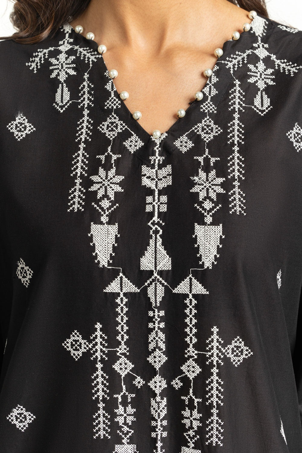 3PC Lawn Embroidered Suit IUSTKSD-707