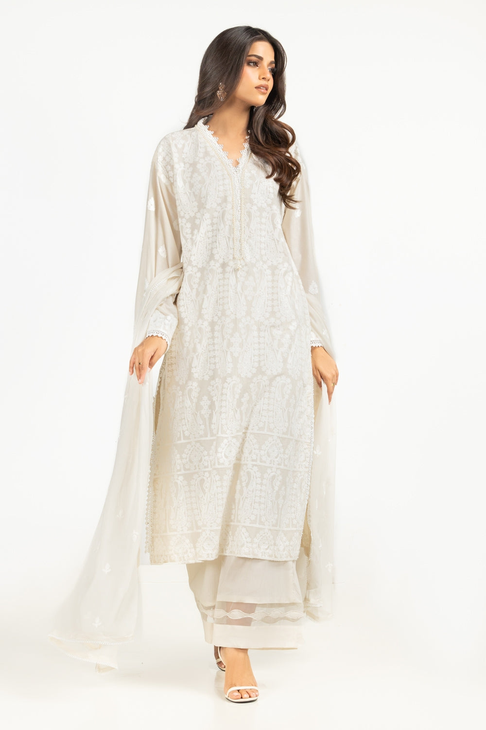 3PC Lawn Embroidered Suit IUSTKSD-770