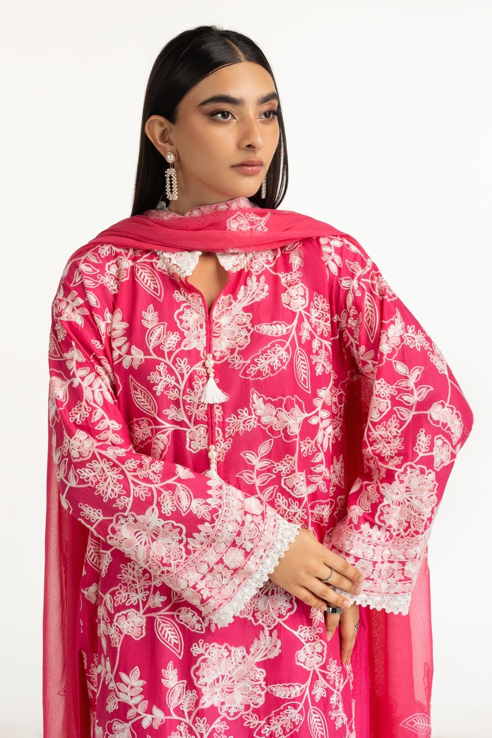 3Pc Lawn Embroidered Suit IUSTKSD-942