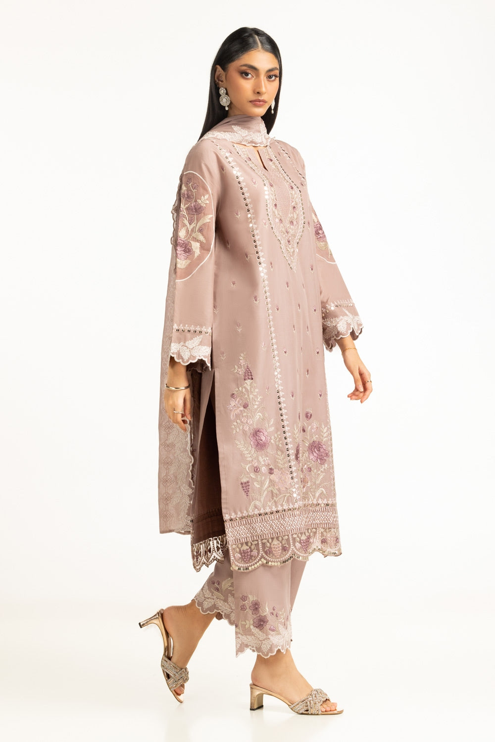 3PC Lawn Embroidered Suit IUSTKSD-948