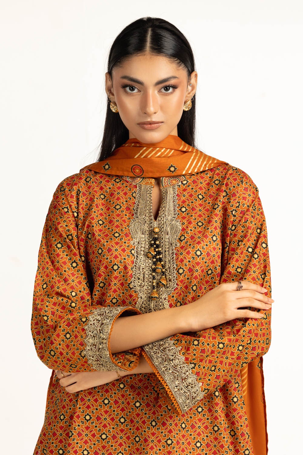 3Pc Lawn Gold Printed With Embroidered Suit IUSTKSD-1059
