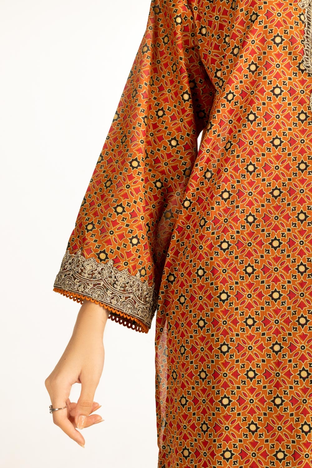 3Pc Lawn Gold Printed With Embroidered Suit IUSTKSD-1059