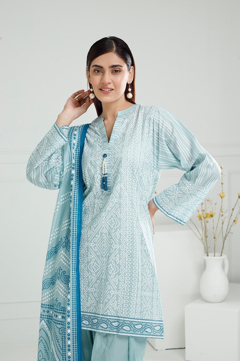 3PC Lawn Lacquer Printed Suit IUSTKSD-511