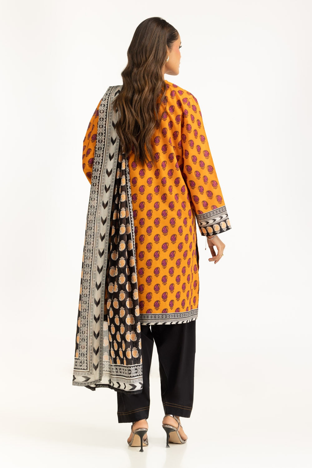 3PC Lawn Printed Suit IUSTKSD-1133