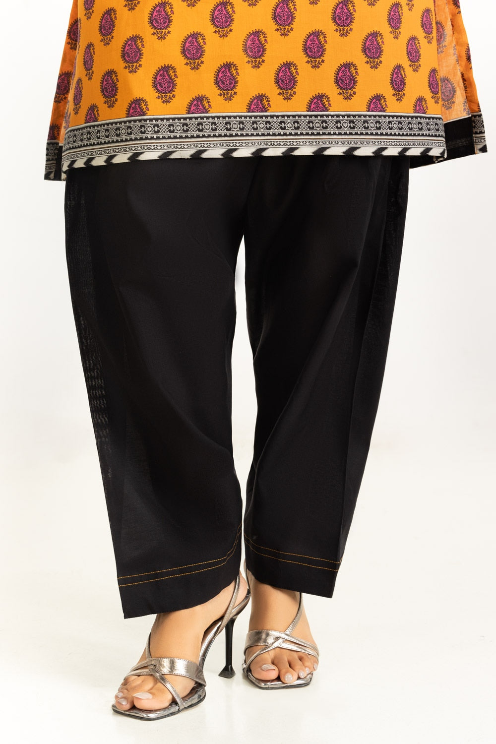3PC Lawn Printed Suit IUSTKSD-1133