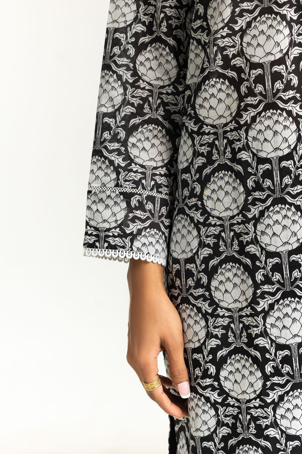 3PC Lawn Printed Suit IUSTKSD-430