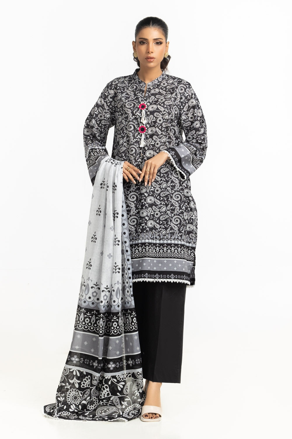 3PC Lawn Printed Suit IUSTKSD-504