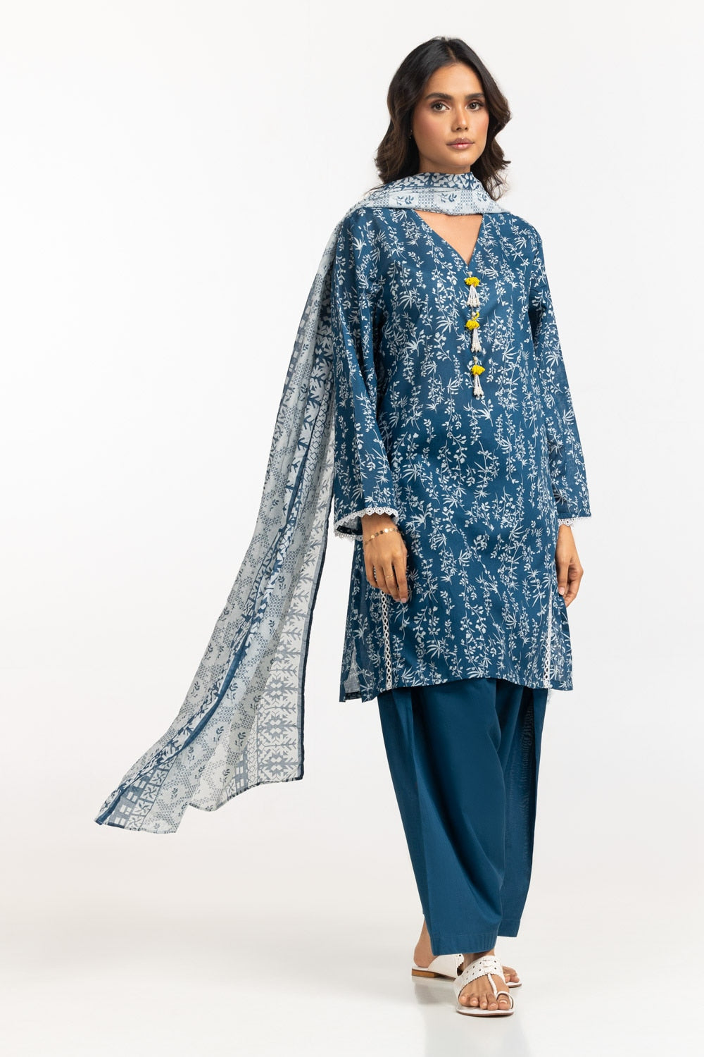3PC Lawn Printed Suit IUSTKSD-528