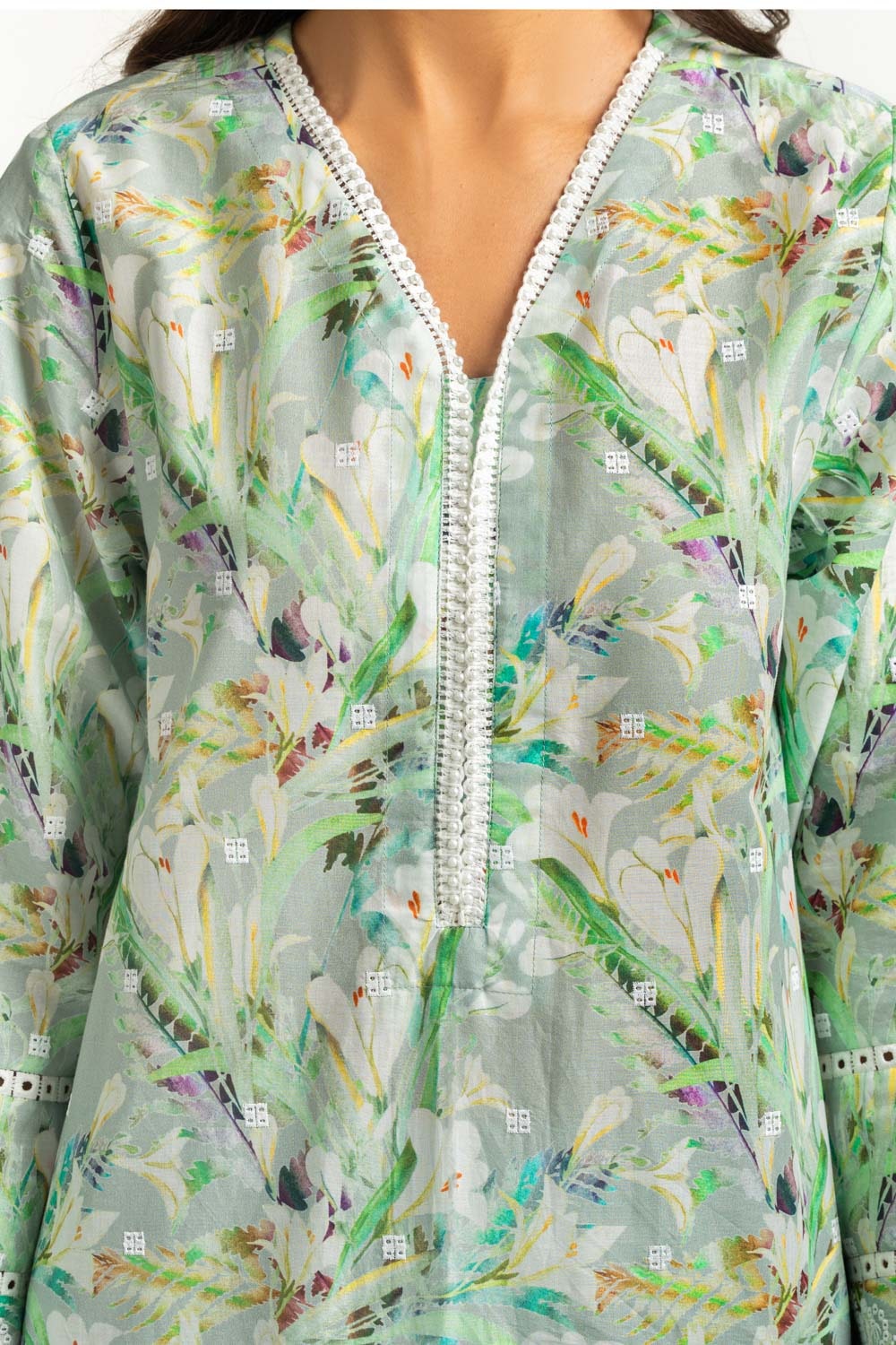 3PC Lawn Printed Suit with Embroidered IUSTKSD-625