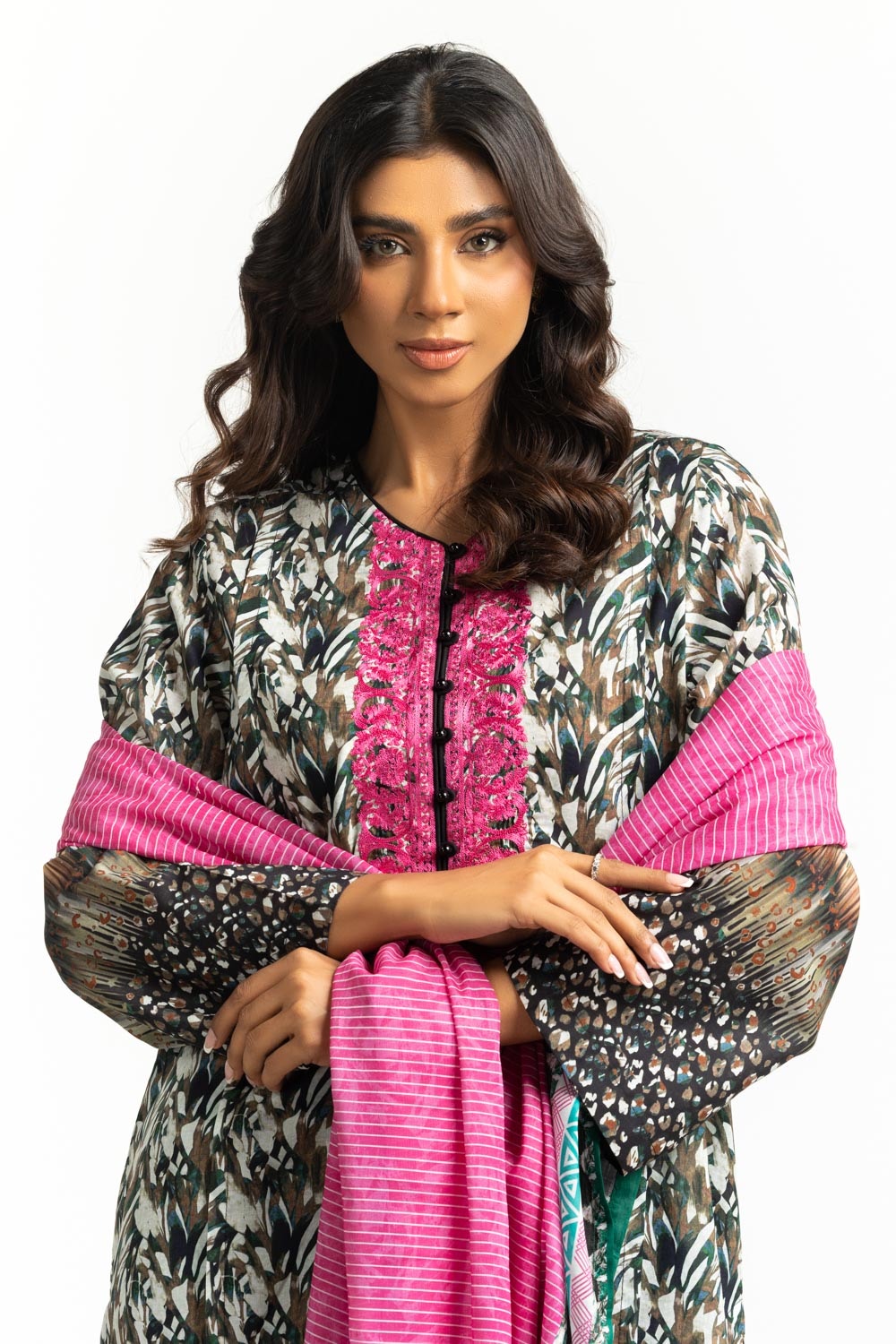 3PC Lawn Printed Suit With Embroidered IUSTKSD-666