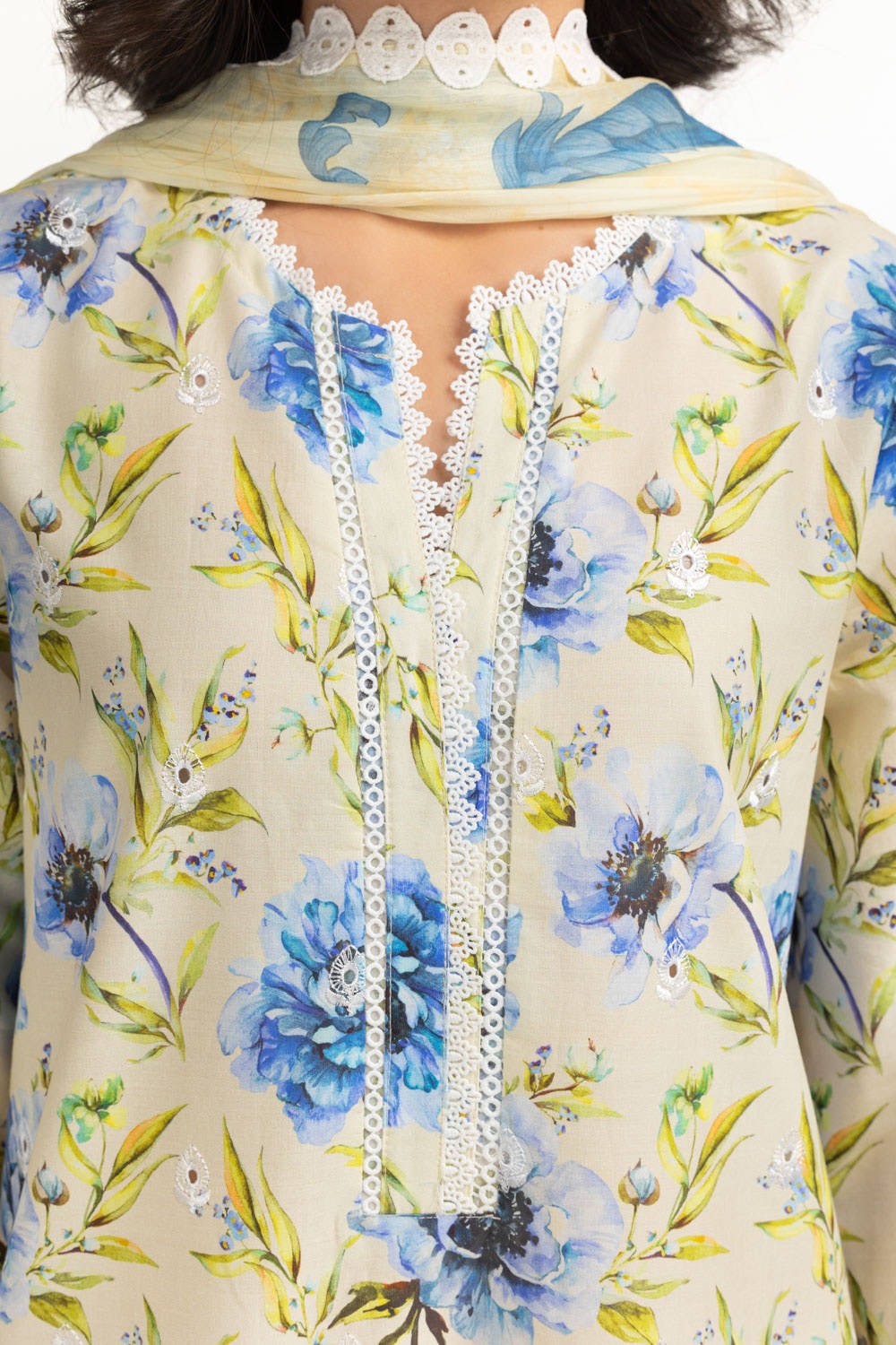 3PC Lawn Printed Suit With Embroidered IUSTKSD-721