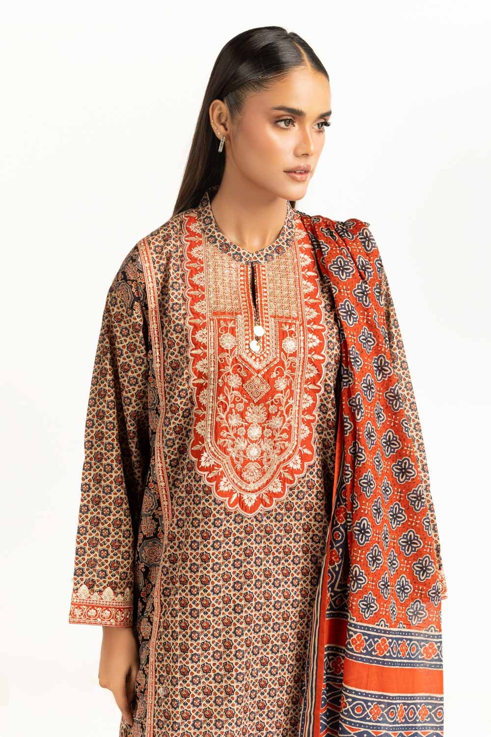3PC Lawn Printed Suit With Embroidered IUSTKSD-930