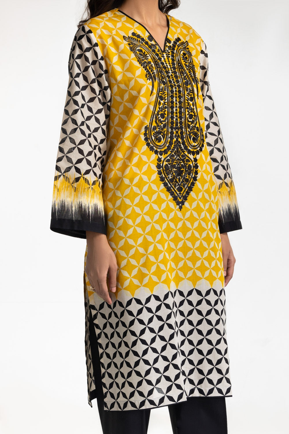 3PC Lawn Printed Embroidered Suit IUSTKSD-497