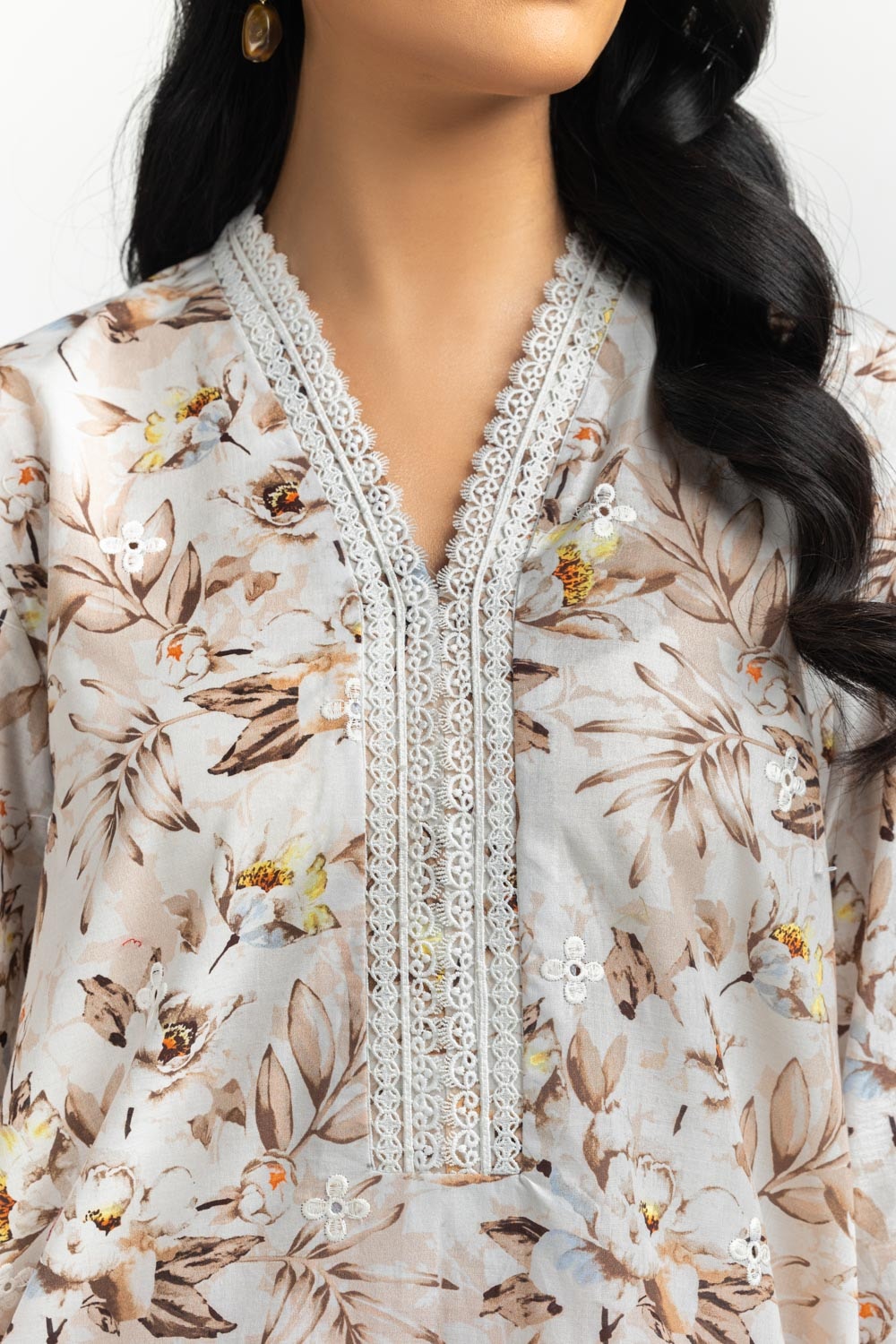 3PC Printed Suit with Embroidered IUSTKSD-616