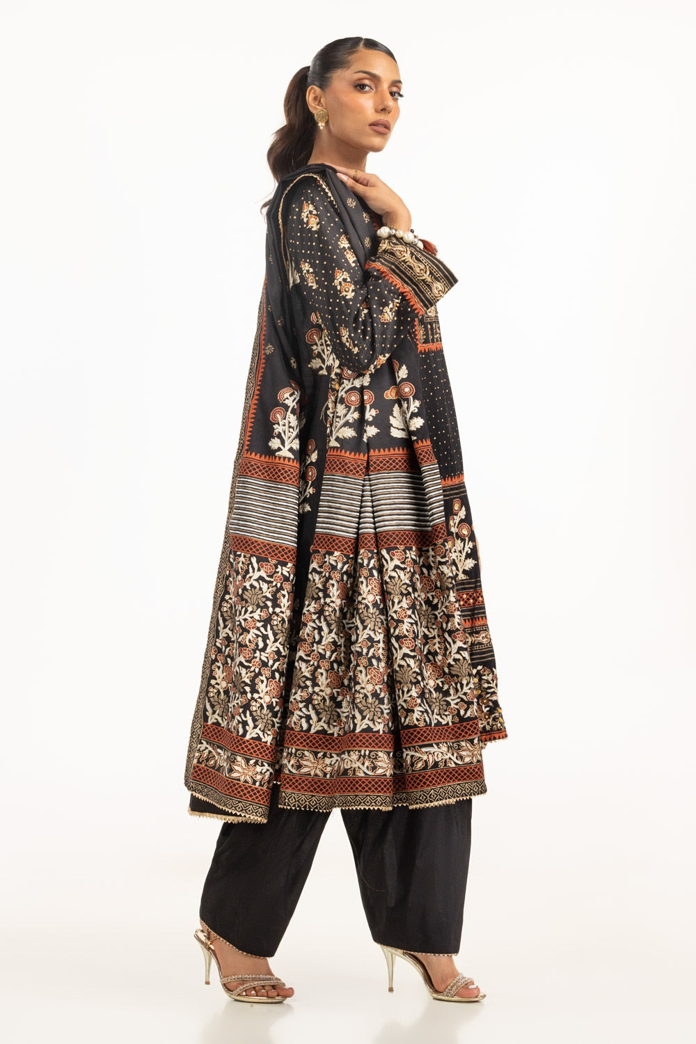 3PC raw-silk Lacquer Printed Hand Embellished Suit  IUSTKSD-785