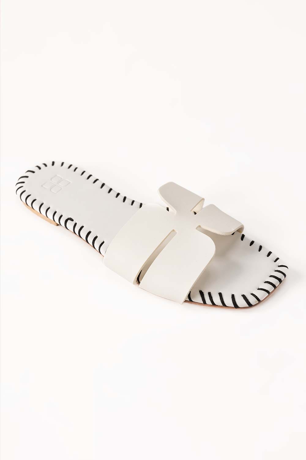 White Slipper IWE-SLP24-009