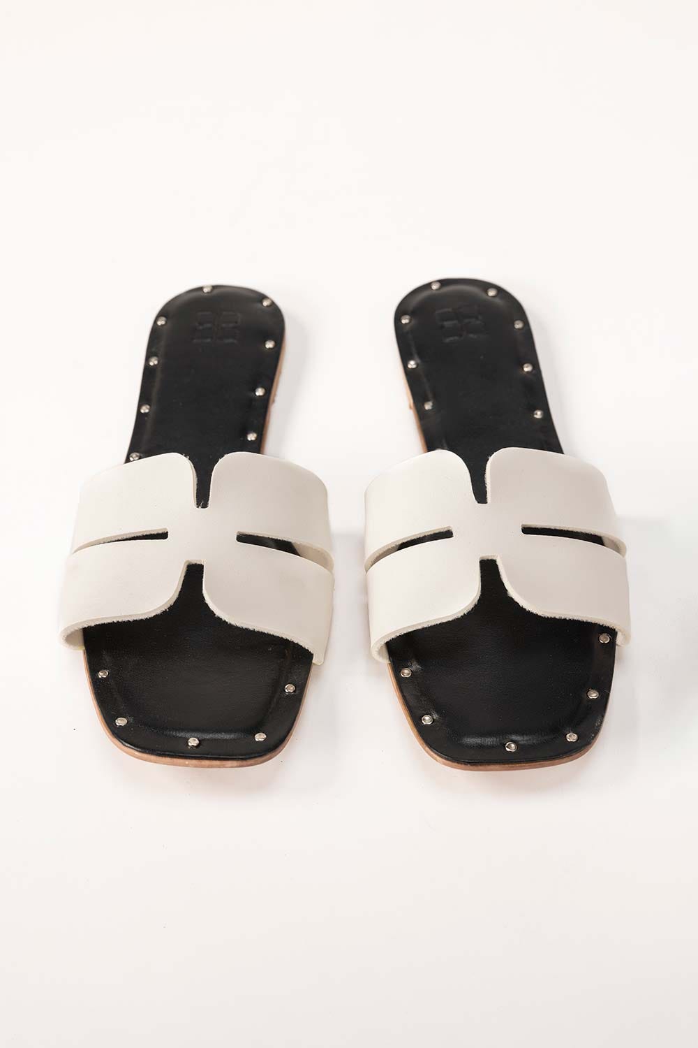 Black Slipper IWE-SLP24-012