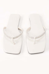 White Slipper IWE-SLP24-034