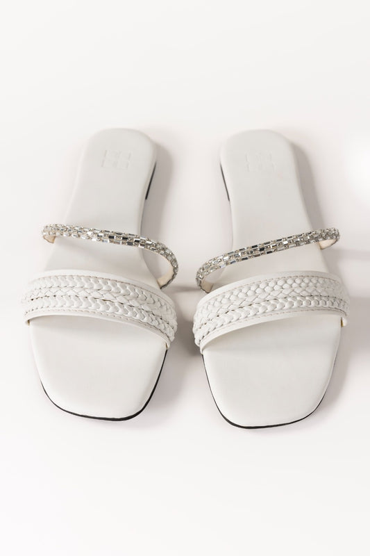 White Slipper IWE-SLP24-023