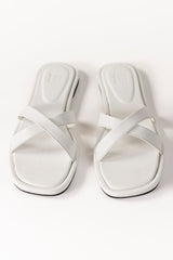 White Slipper IWE-SLP24-025