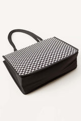 Black And White Shoulder Bag IWB-HDB24-019
