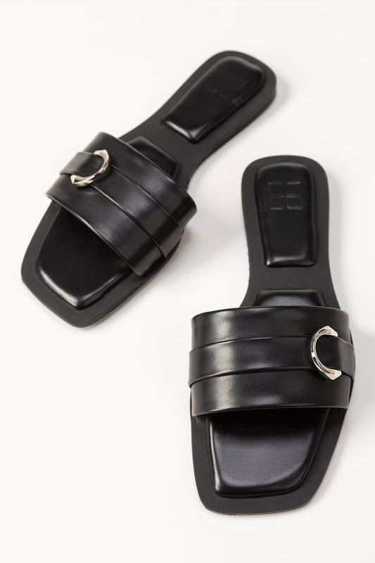 Black Comfy Slipper IWW-CFS24-002