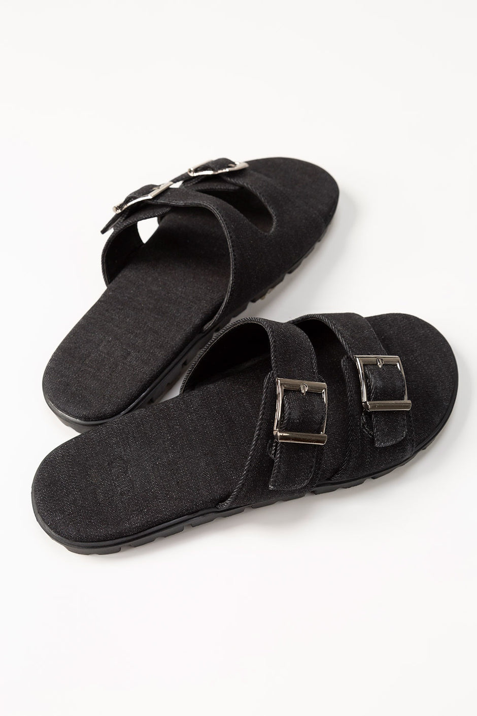 Black Comfy Slipper IWW-CFS24-004