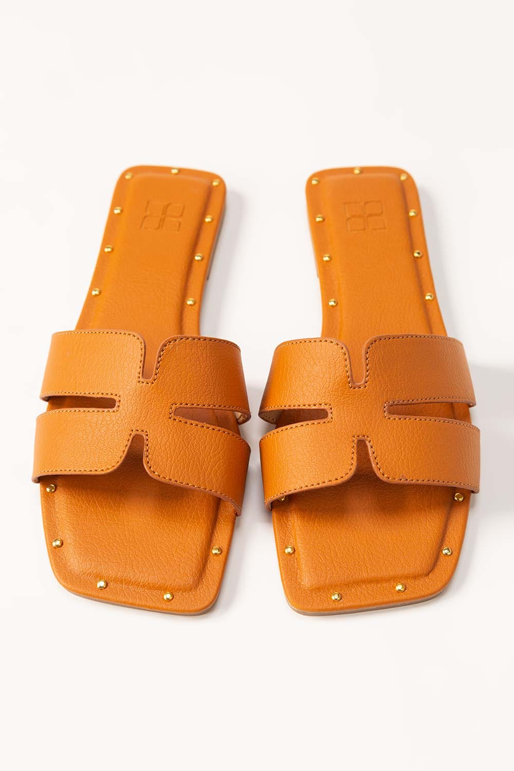 Tan Slipper
