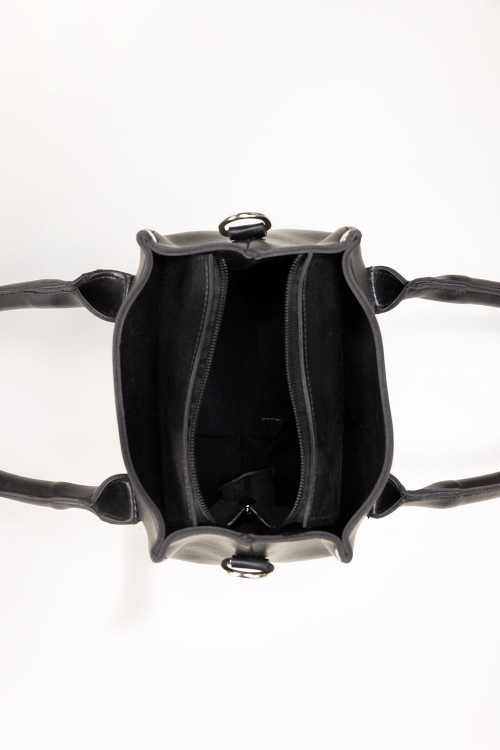 Black Bucket IWB-BKB24-012