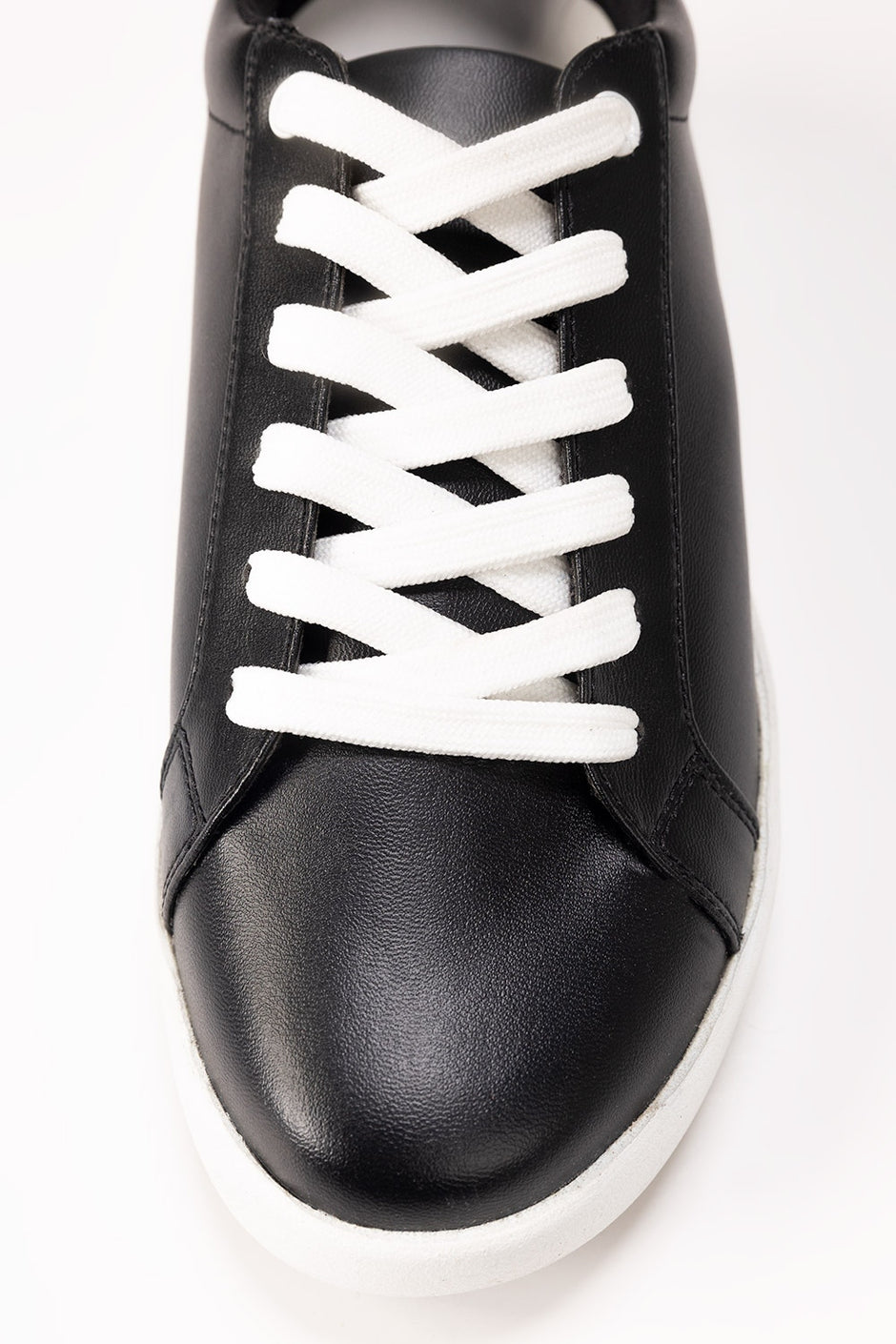 Women Black Sneaker