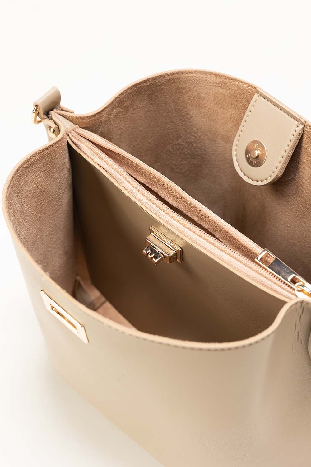 Brown Bucket Bag IBS-BKB25-001