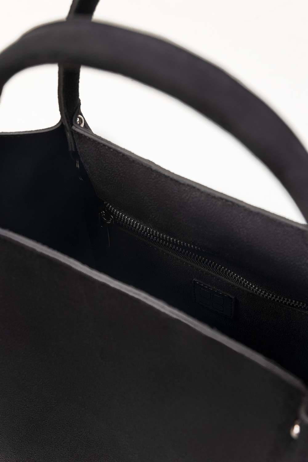 Black Shoulder Bag IBS-SHB25-005