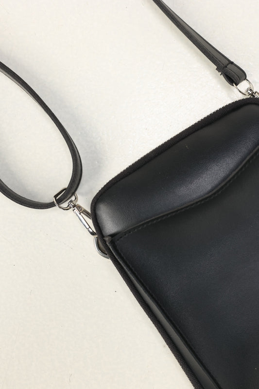 Black Cross Body WalletIBS-CBW25-001