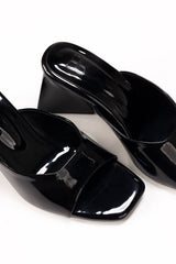 Women Black Heels IFS-HLS25-003