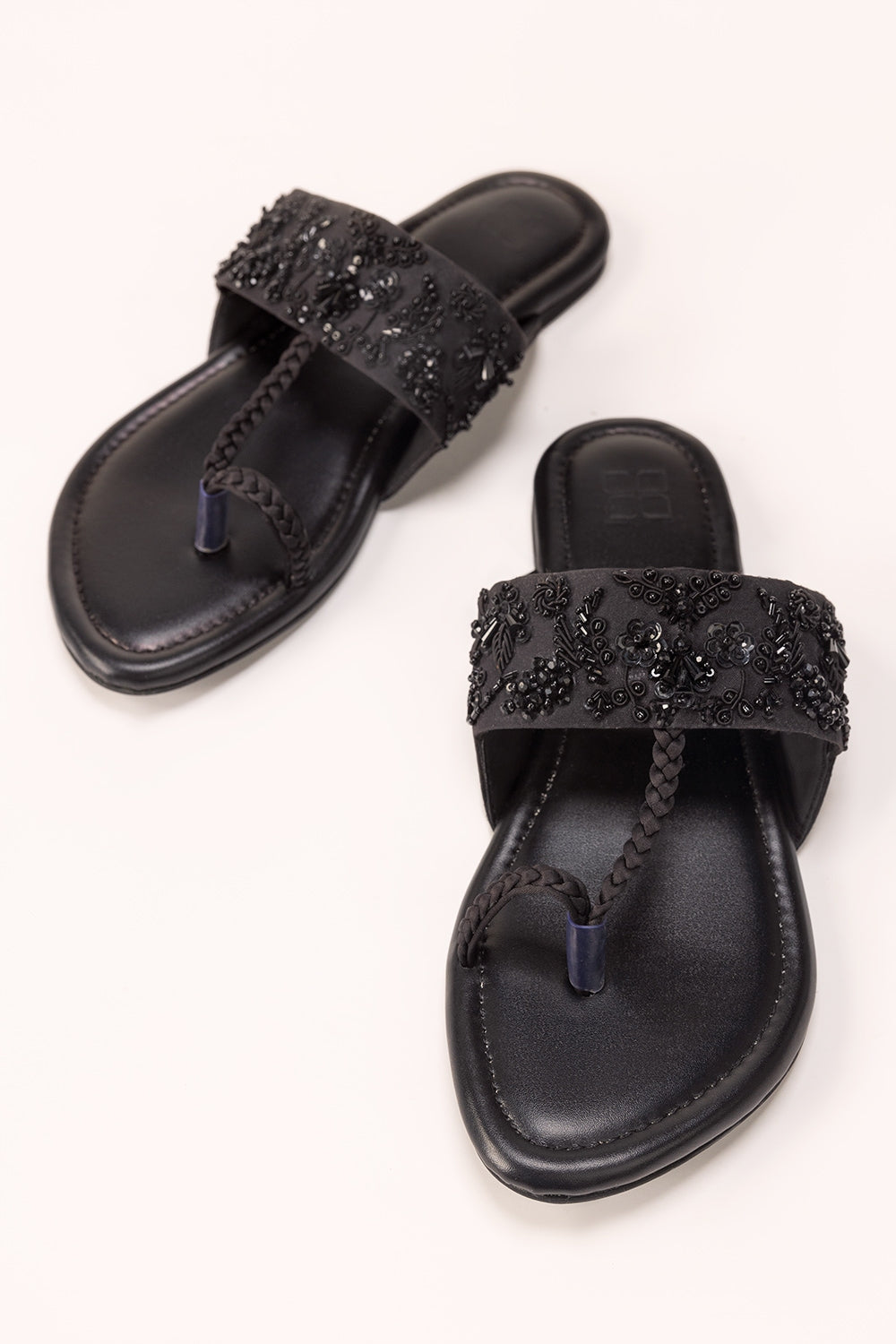 Women Black kolhapuri