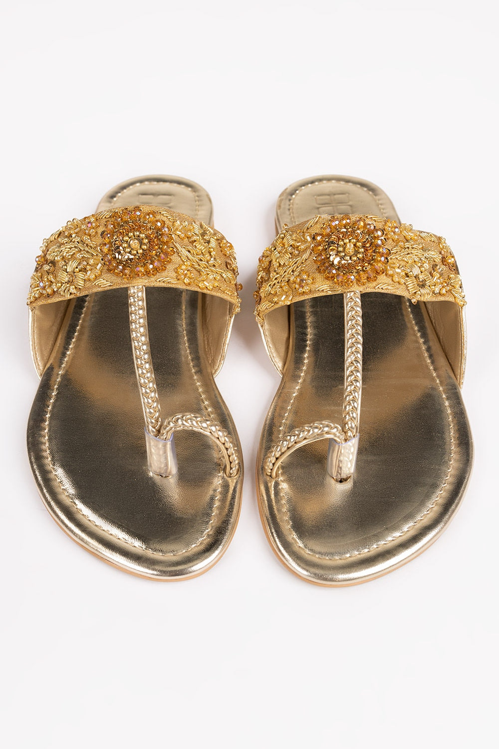 Women Golden Kolhapuri IFS-KLP25-005