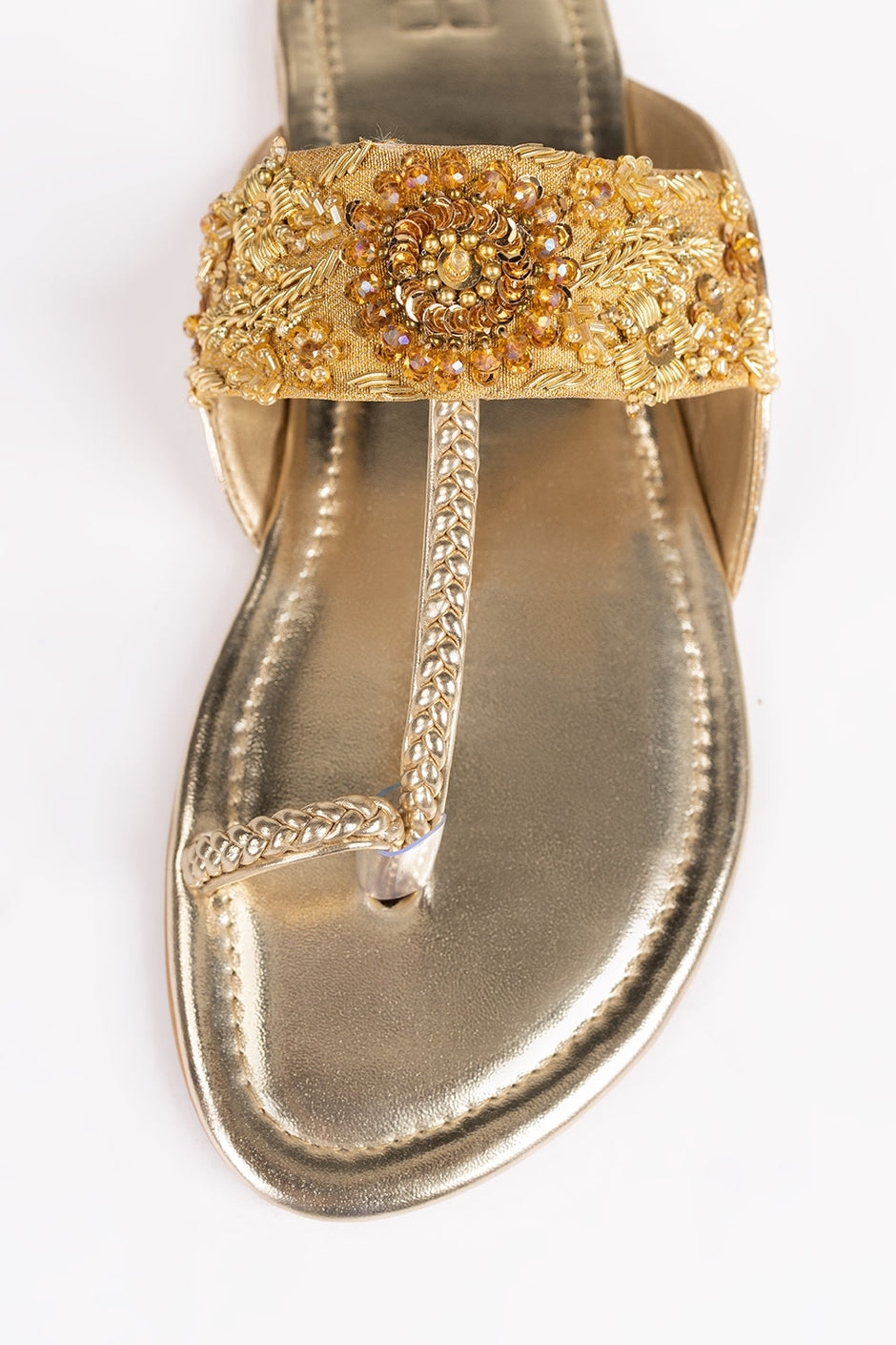 Women Golden Kolhapuri IFS-KLP25-005