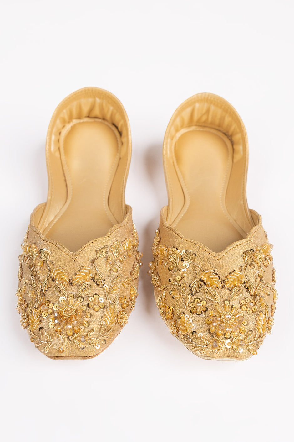 Women Golden Khussa IFS-KHS25-003
