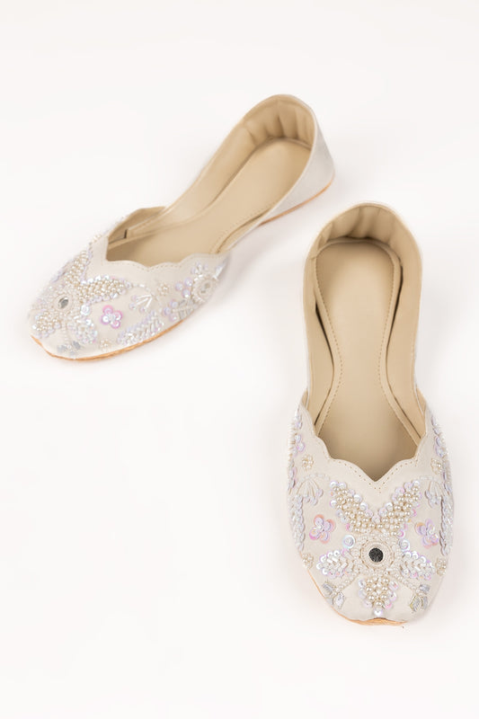 Women Off White khussa IFS-KHS25-006