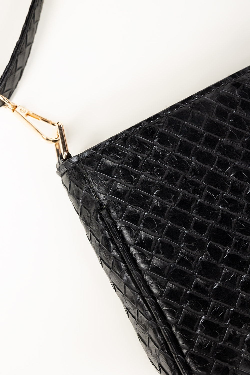 Black Shoulder Bag IBS-SHB25-025