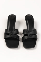 Women Black Heels IFS-HLS25-009