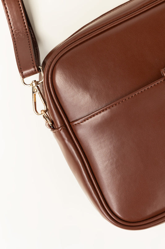 Brown Cross Body Wallet IBS-CBW25-008